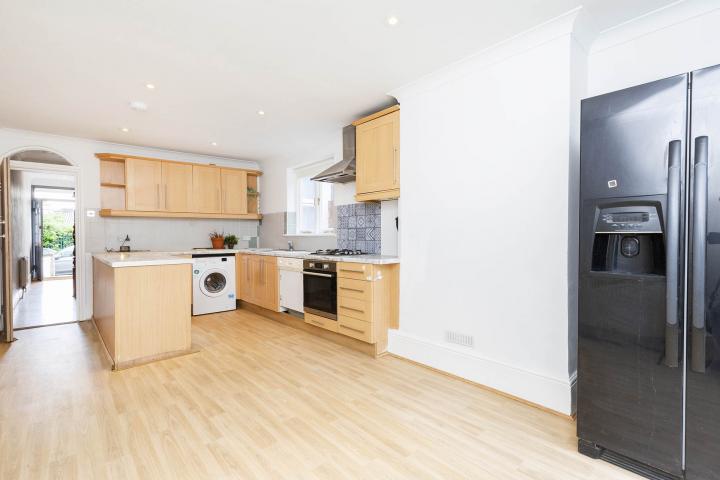 Newly refurbished 5 bedroom house located near Muswell Golf Club  Pembroke Road, Muswell Hill 